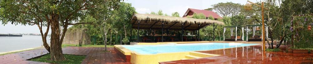 Ingnatee Resort Патхумтхани Экстерьер фото